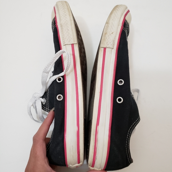 Sz 5 Junior Converse Black White & Pink Trim Shoes - Picture 6 of 8